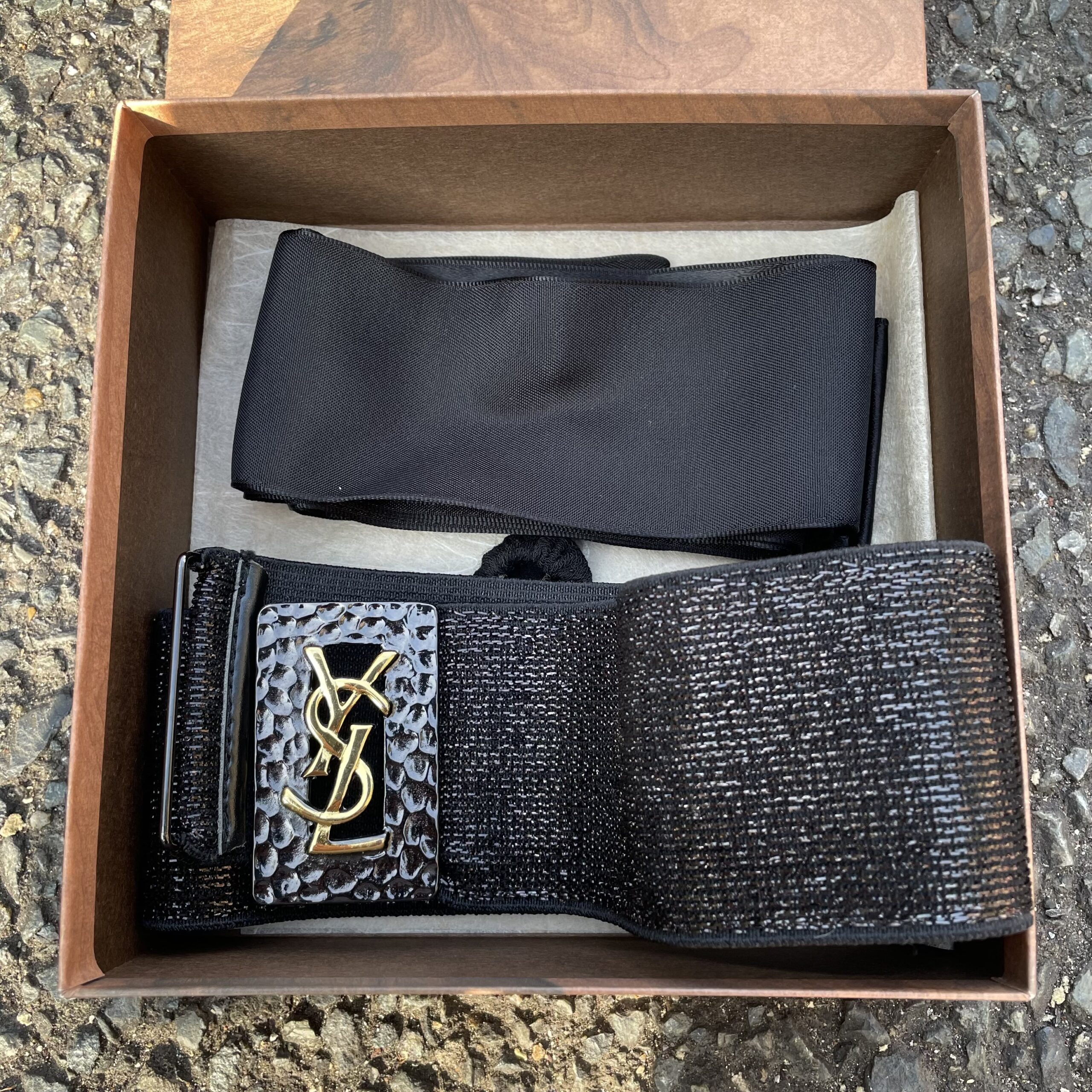 YSL Saint Laurent サンローラン 高級ファッション ワイドベルト 高級ブランド ブランド ファッションベルト 買取